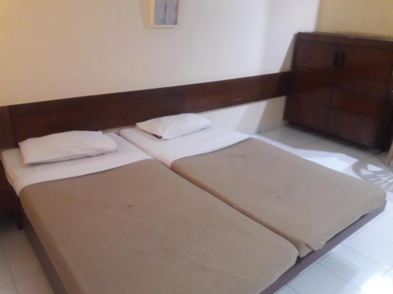 Maurya Residency Hotel Pune Exterior photo